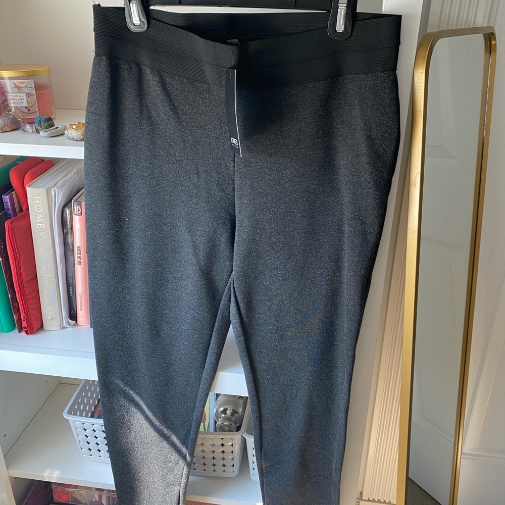 Jones NY Women’s Stretchy Trousers (Skinny Leg)